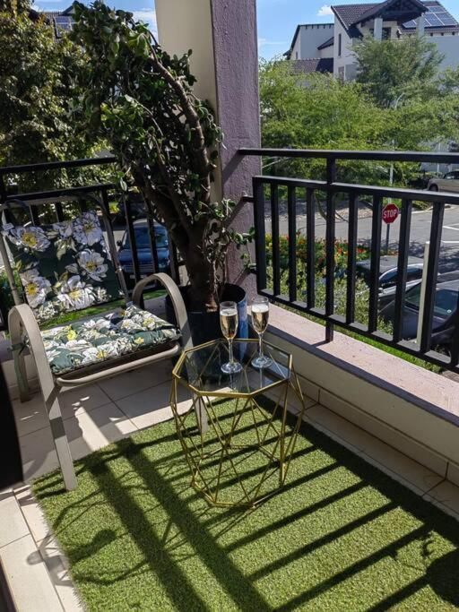 Classy And Cosy Apt - Dainfern Sandton Extérieur photo